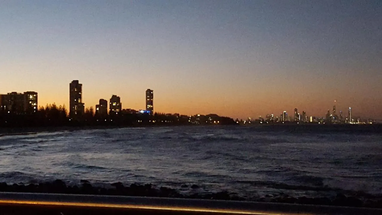 Outrigger Burleigh Hotel Gold Coast