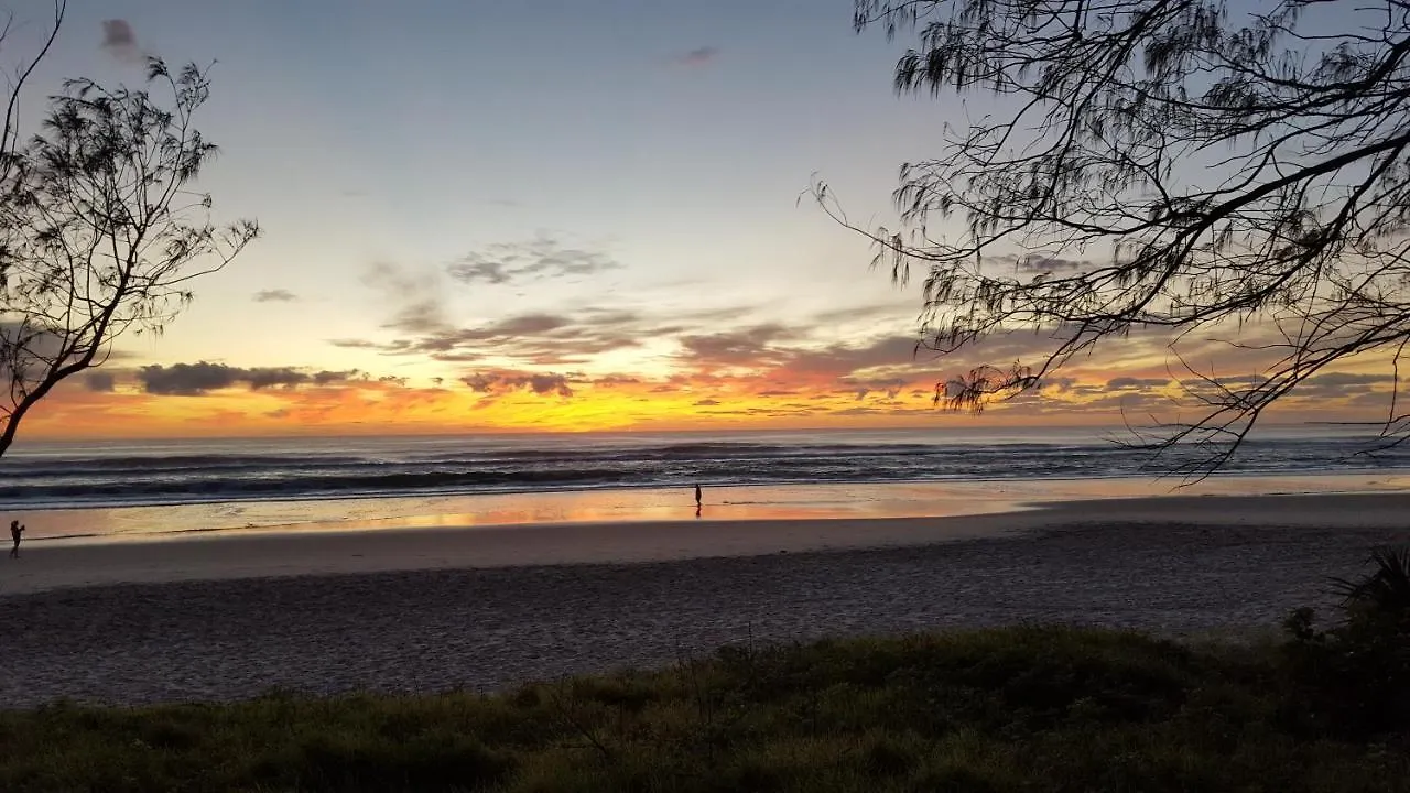 Outrigger Burleigh Hotel Gold Coast Australien