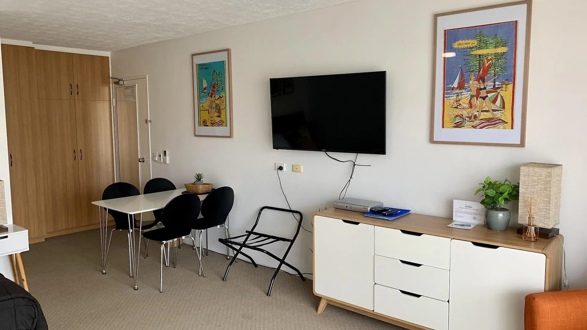 Outrigger Burleigh Hotel Gold Coast